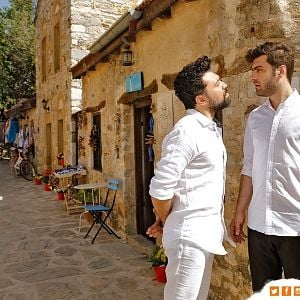 Fotoğraf Git Başımdan