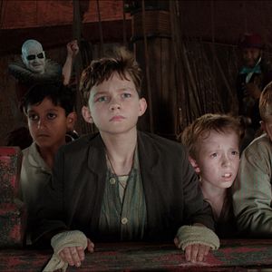 Fotoğraf Levi Miller (II)