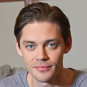 Fotoğraf Tom Payne (II)
