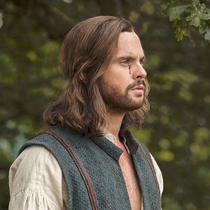 Fotoğraf Tom Riley