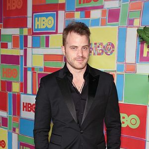 Fotoğraf Robert Kazinsky
