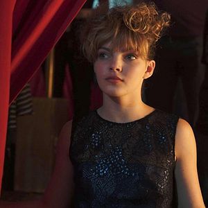 Fotoğraf Camren Bicondova