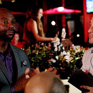 Fotoğraf Alex O'Loughlin