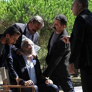 Fotoğraf Eşkıya Dünyaya Hükümdar Olmaz