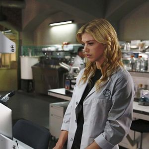 Fotoğraf Adrianne Palicki