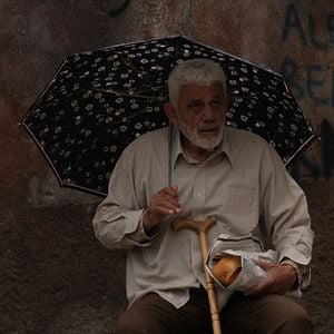 Fotoğraf Öyle ya da Böyle