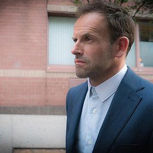 Fotoğraf Jonny Lee Miller