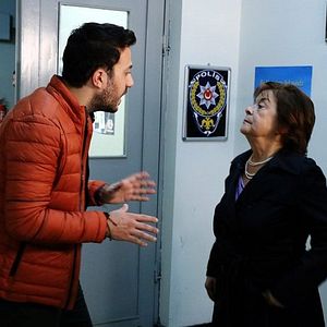 Fotoğraf Acil Aşk Aranıyor