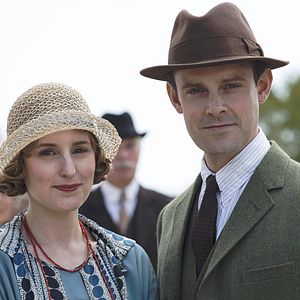 Fotoğraf Laura Carmichael