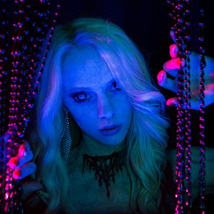 Fotoğraf Elle Evans