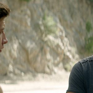 Fotoğraf Scout's Guide To The Zombie Apocalypse