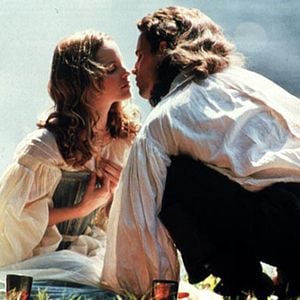 Fotoğraf Mena Suvari