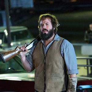 Fotoğraf Angus Sampson