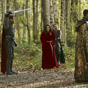 Fotoğraf Elliot Knight