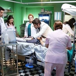 Fotoğraf Acil Aşk Aranıyor