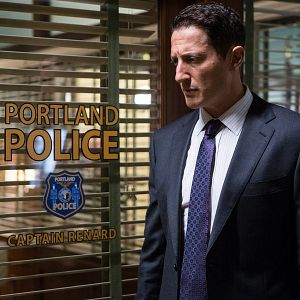 Fotoğraf Sasha Roiz