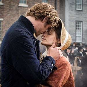 Fotoğraf Denizin Ortasında