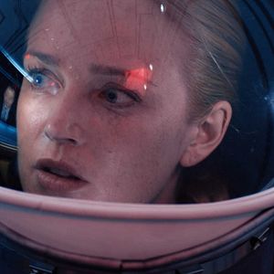 Fotoğraf Caity Lotz