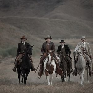 Fotoğraf Bone Tomahawk