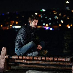 Fotoğraf Acil Aşk Aranıyor