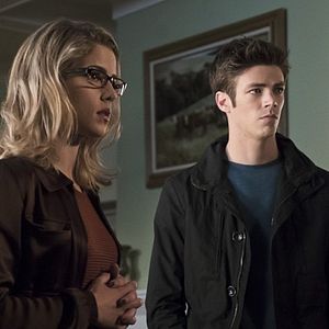 Fotoğraf Grant Gustin