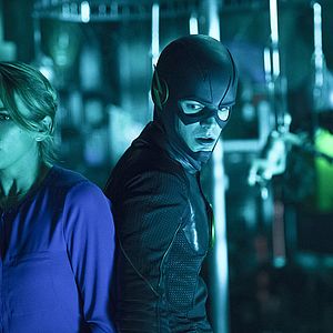 Fotoğraf Shantel VanSanten