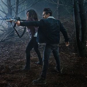 Fotoğraf Indiana Evans