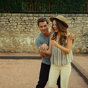 Fotoğraf Jessica Rothe