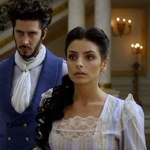 Fotoğraf Aislinn Derbez