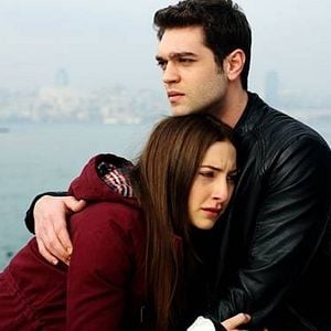 Fotoğraf Kırgın Çiçekler