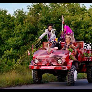 Fotoğraf Köstebekgiller 2: Gölgenin Tılsımı