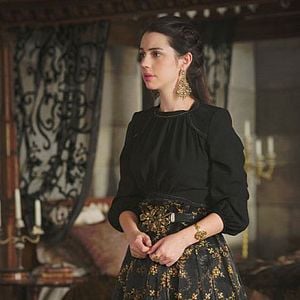 Fotoğraf Adelaide Kane