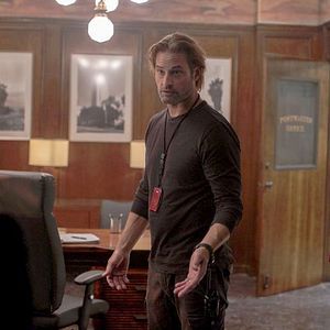 Fotoğraf Josh Holloway