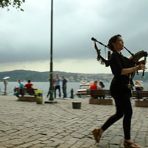 Fotoğraf Yabancıların Müziği