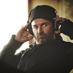 Fotoğraf Julian McMahon