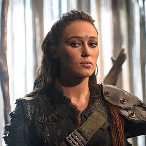 Fotoğraf Alycia Debnam-Carey