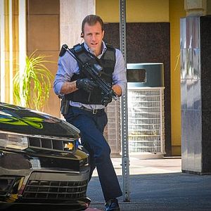 Fotoğraf Alex O'Loughlin