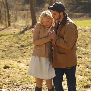 Fotoğraf Adelaide Clemens