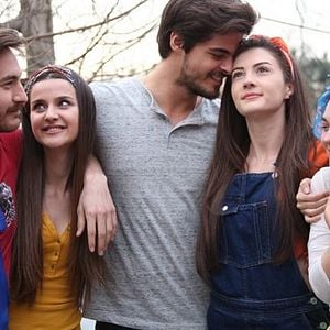 Fotoğraf Güneşin Kızları