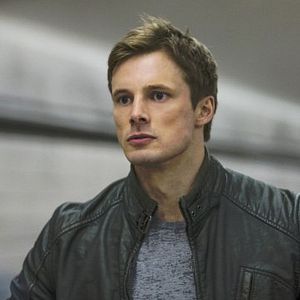 Fotoğraf Bradley James (II)