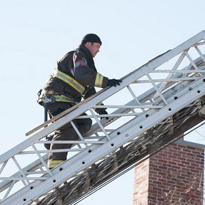 Fotoğraf Taylor Kinney