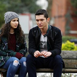 Fotoğraf Kırgın Çiçekler