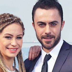 Fotoğraf Aşk Yalanı Sever