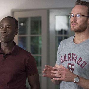 Fotoğraf Josh Lawson