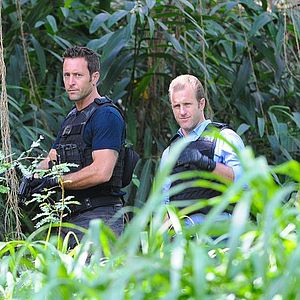 Fotoğraf Alex O'Loughlin