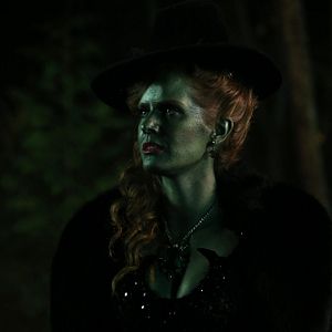 Fotoğraf Rebecca Mader