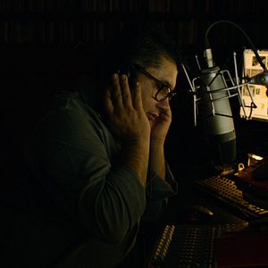 Fotoğraf Denizdeki Ateş