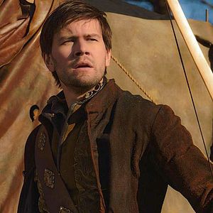 Fotoğraf Torrance Coombs