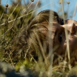 Fotoğraf Güneş Tepedeyken