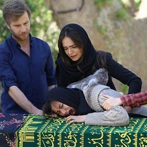 Fotoğraf Kırgın Çiçekler